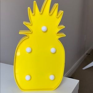 Pineapple LED light!